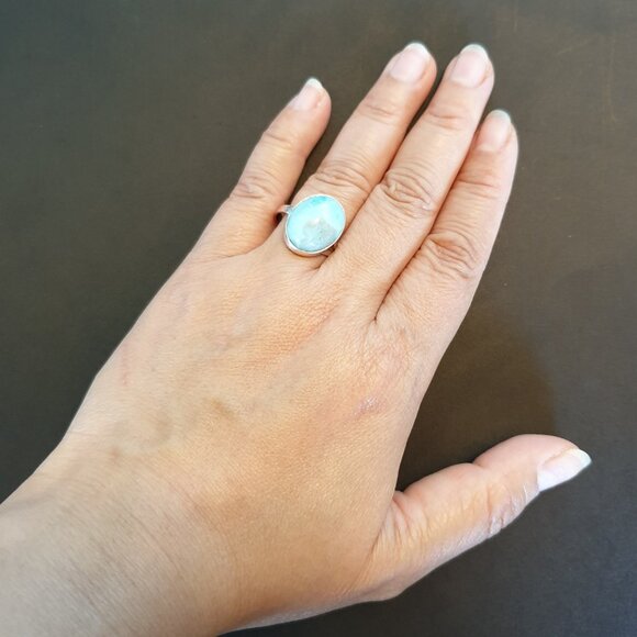 Elegant Vintage 925 Sterling Silver Natural Larimar Cabochon Ring – Size 8 - Picture 4 of 12